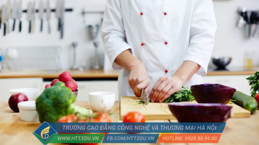 Tuyển dụng làm đầu bếp yêu cầu bằng cấp gì ?
