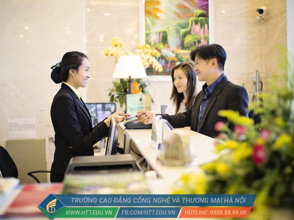 Những công việc hằng ngày của lễ tân khách sạn