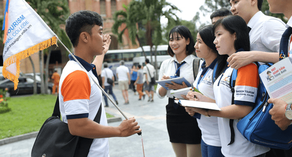 Quản trị lữ hành và dịch vụ du lịch